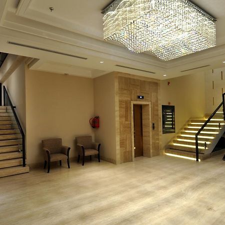 The Cove Hotel Panchkula Buitenkant foto